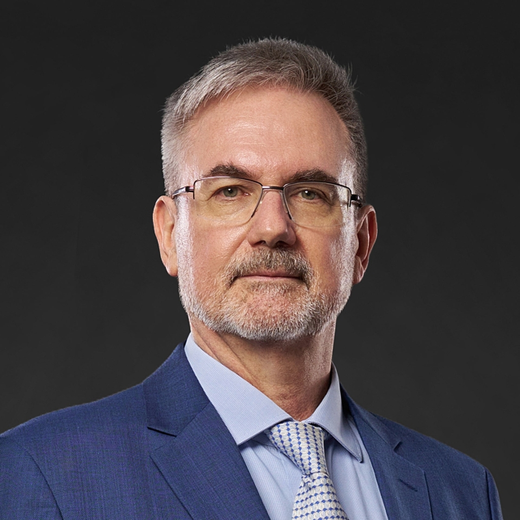 <b>Eduardo Augusto</b> de Oliveira Ramires