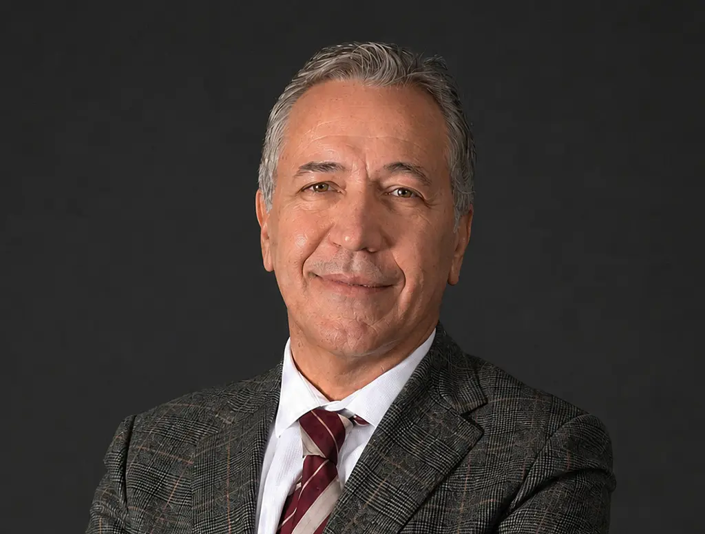 <b>Marcelo</b>
Proença