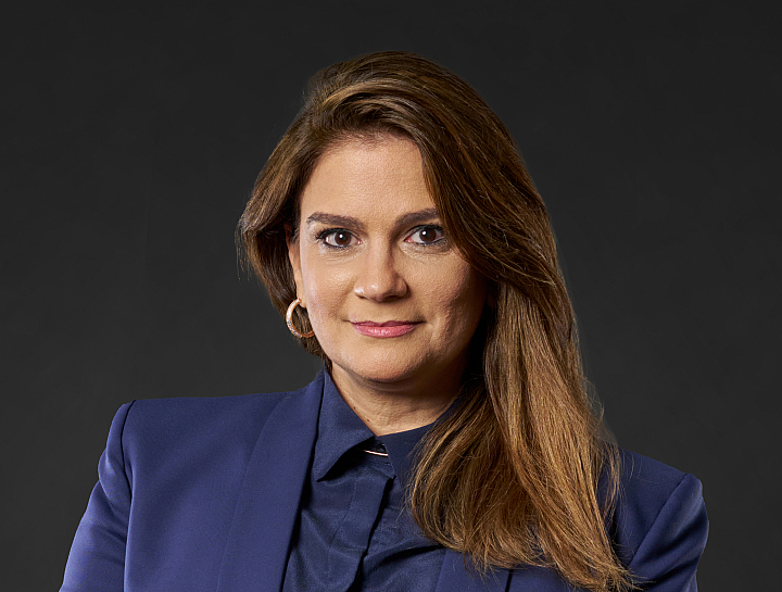 <b>Daniele Feitosa</b>
de Albuquerque Lima