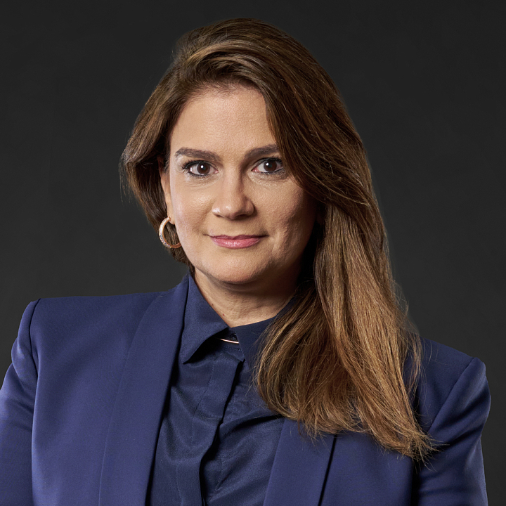 <b>Daniele Feitosa</b>
de Albuquerque Lima