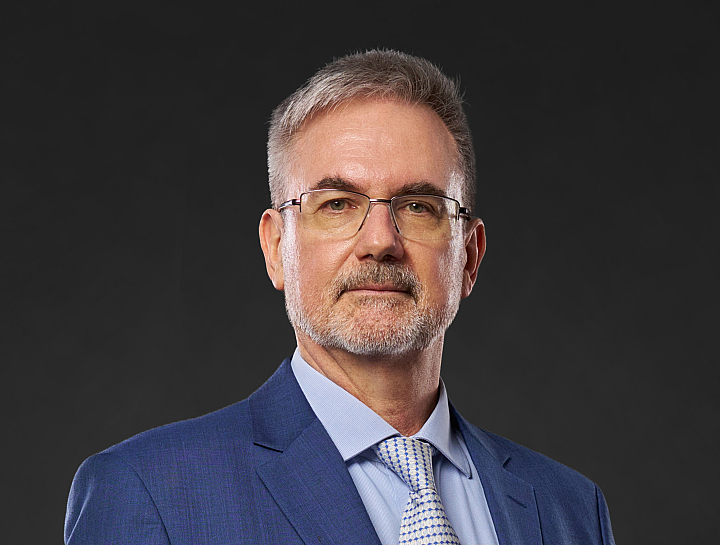 <b>Eduardo Augusto</b> de Oliveira Ramires